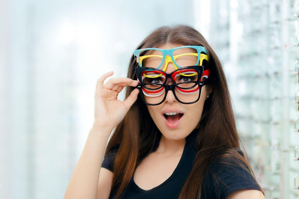 6 Reasons Why You Need More Than One Pair of Glasses? - designeroptico.shop