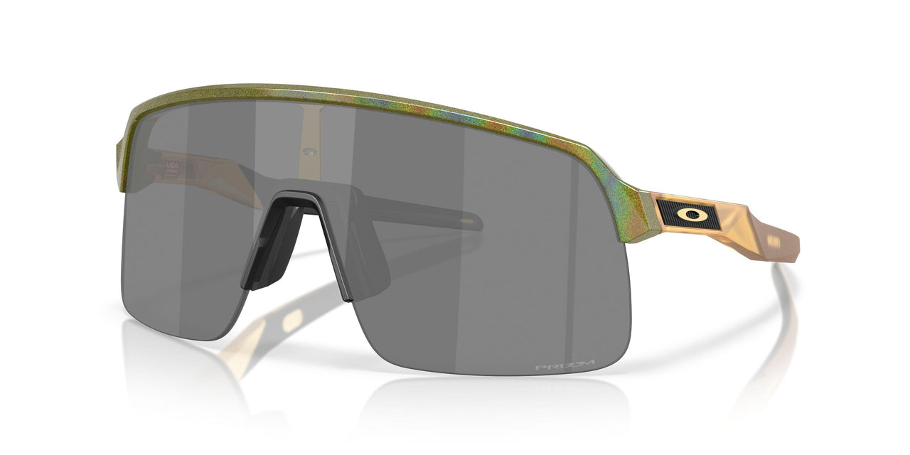 946336 - Green - Prizm Black