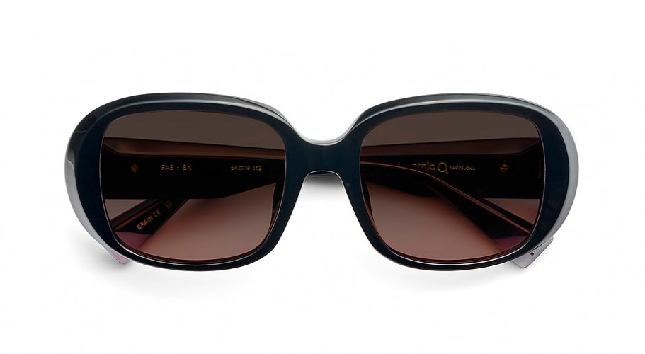 BK - Black