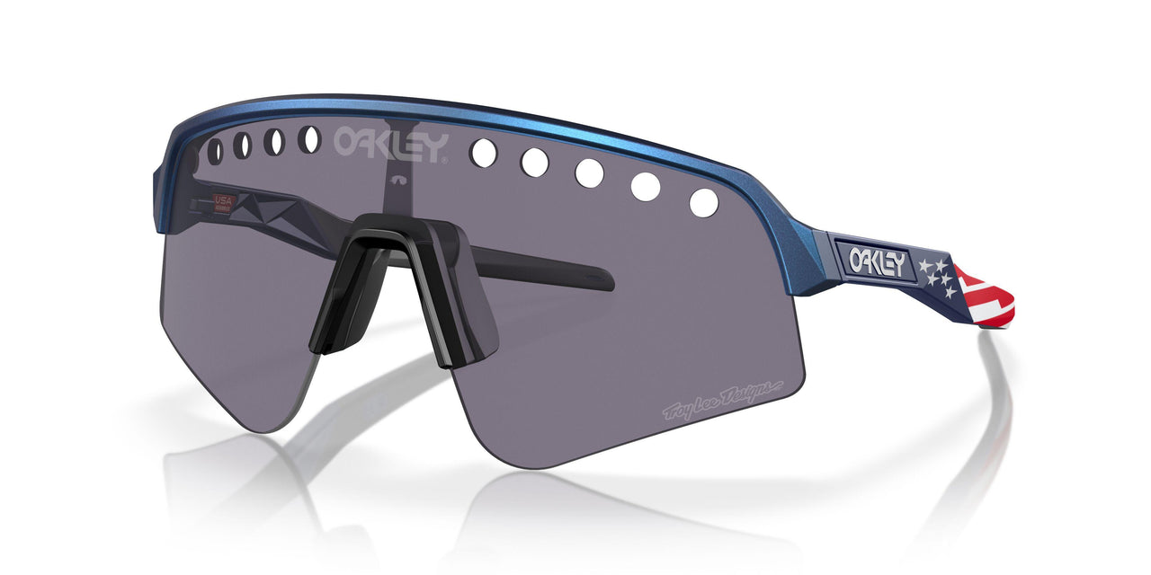 946528 - Blue - Prizm Grey