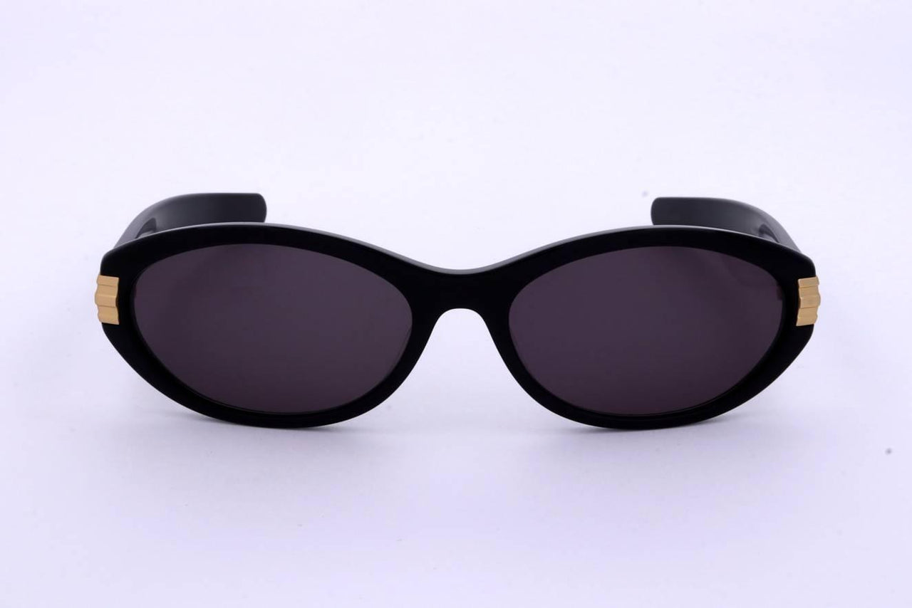 01A - SHINY BLACK