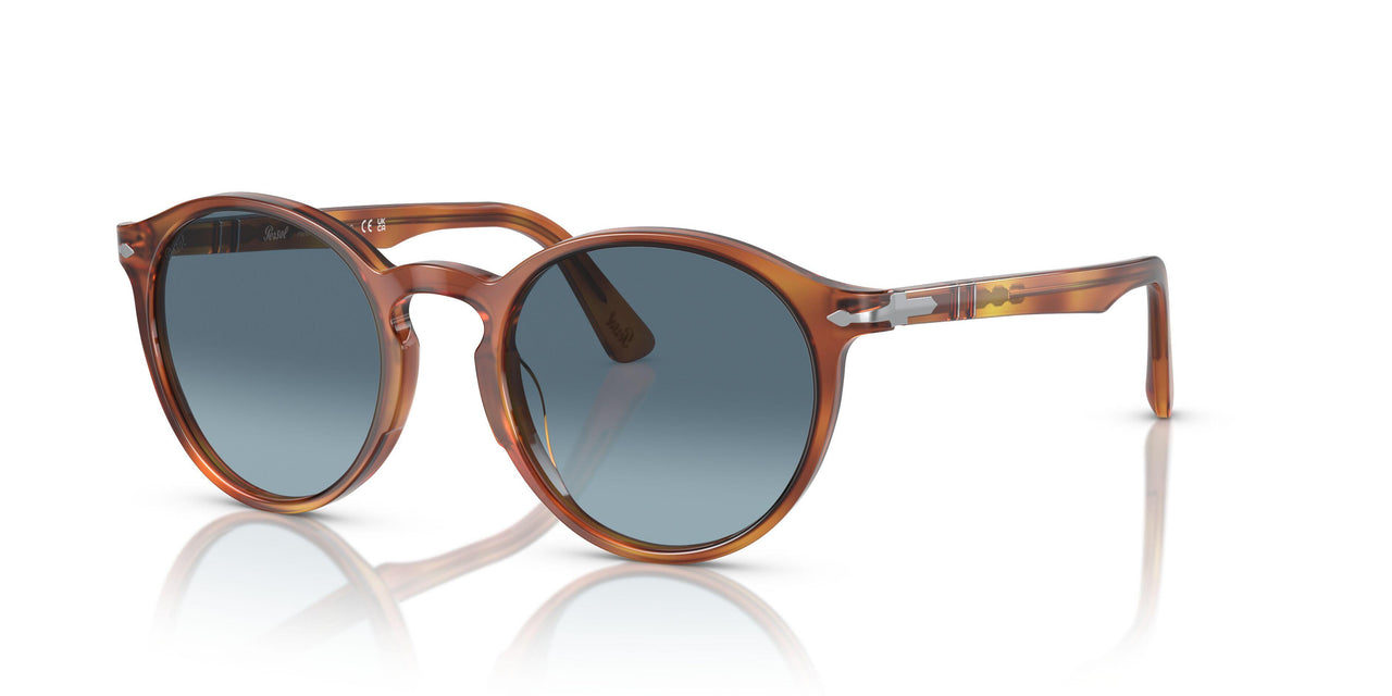 96/Q8 - Havana - Azure Gradient Blue