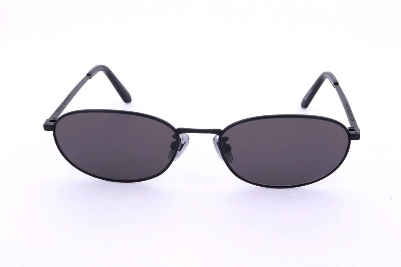 2F2 - BLACK