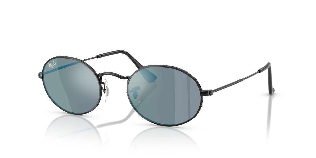 002/8O - Black