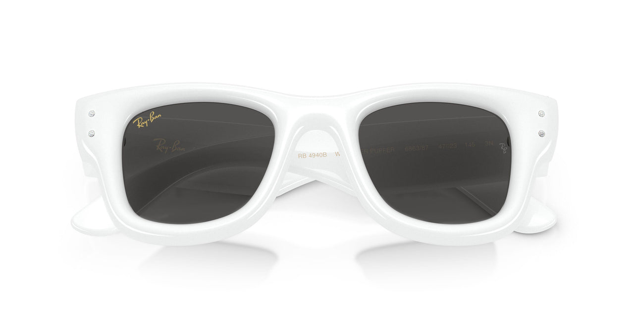 686387 - White - Dark Grey