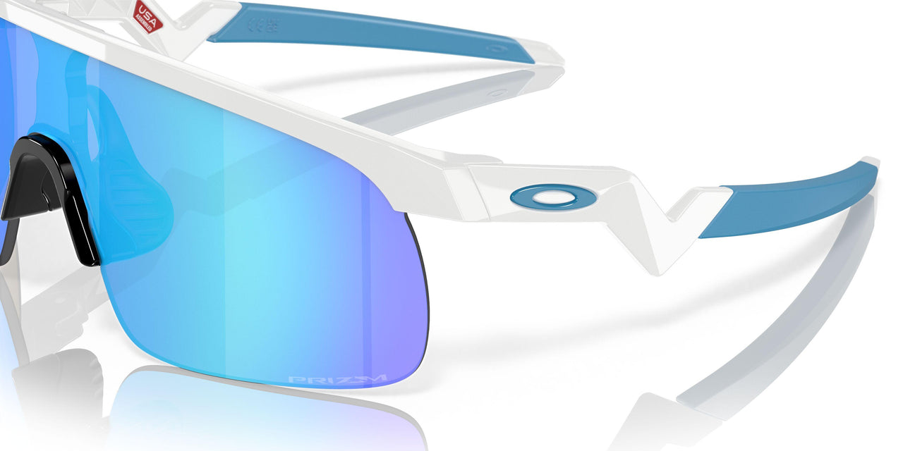 901007 - White - Prizm Sapphire