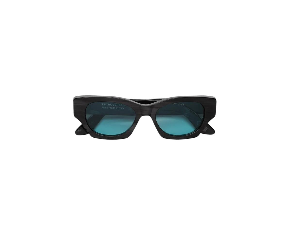 8FH - BLACK