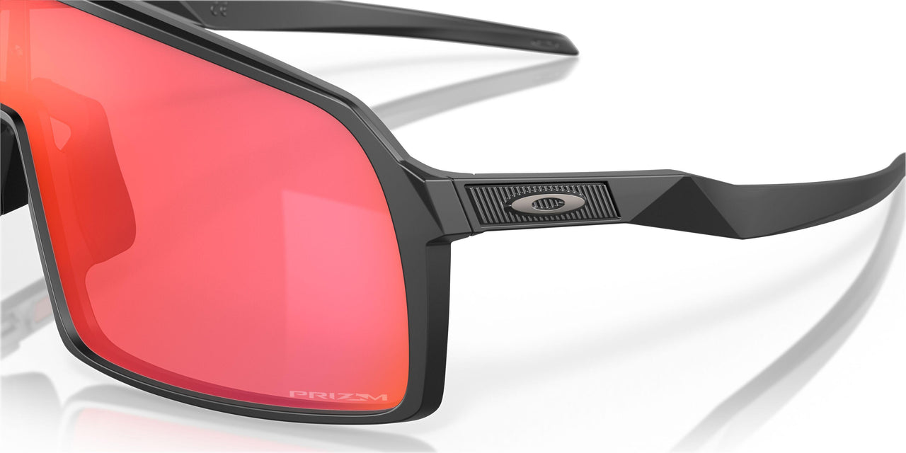 940611 - Black - Prizm Trail Torch