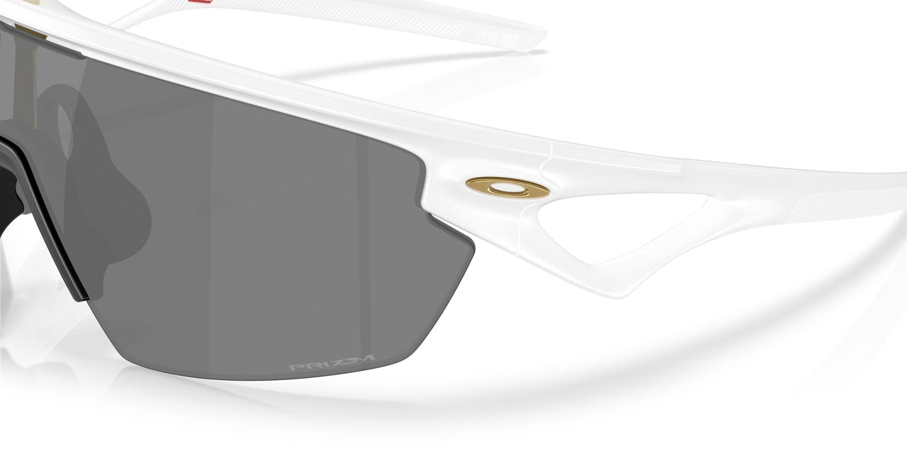 940324 - White - Prizm Black