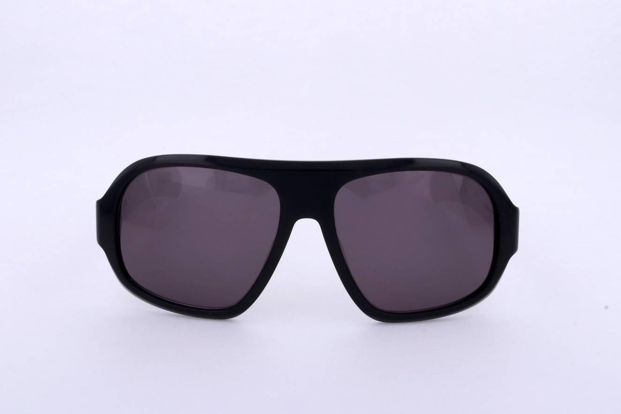 01A - SHINY BLACK