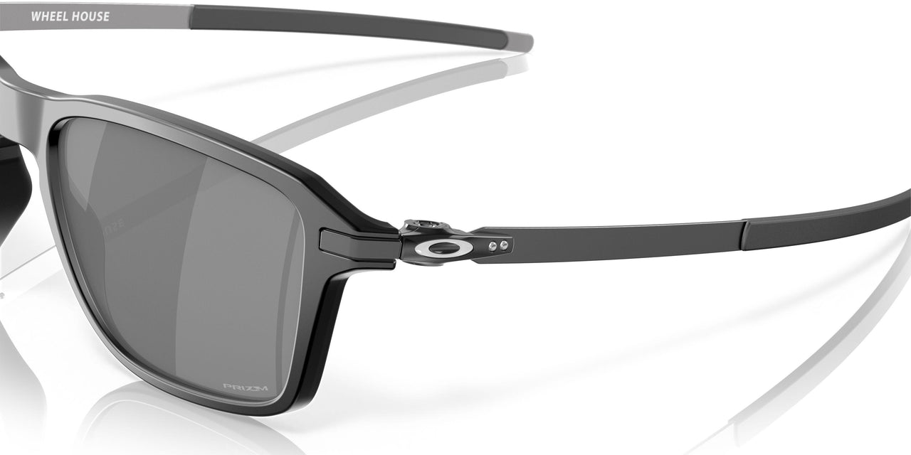 946906 - Black - Prizm Black