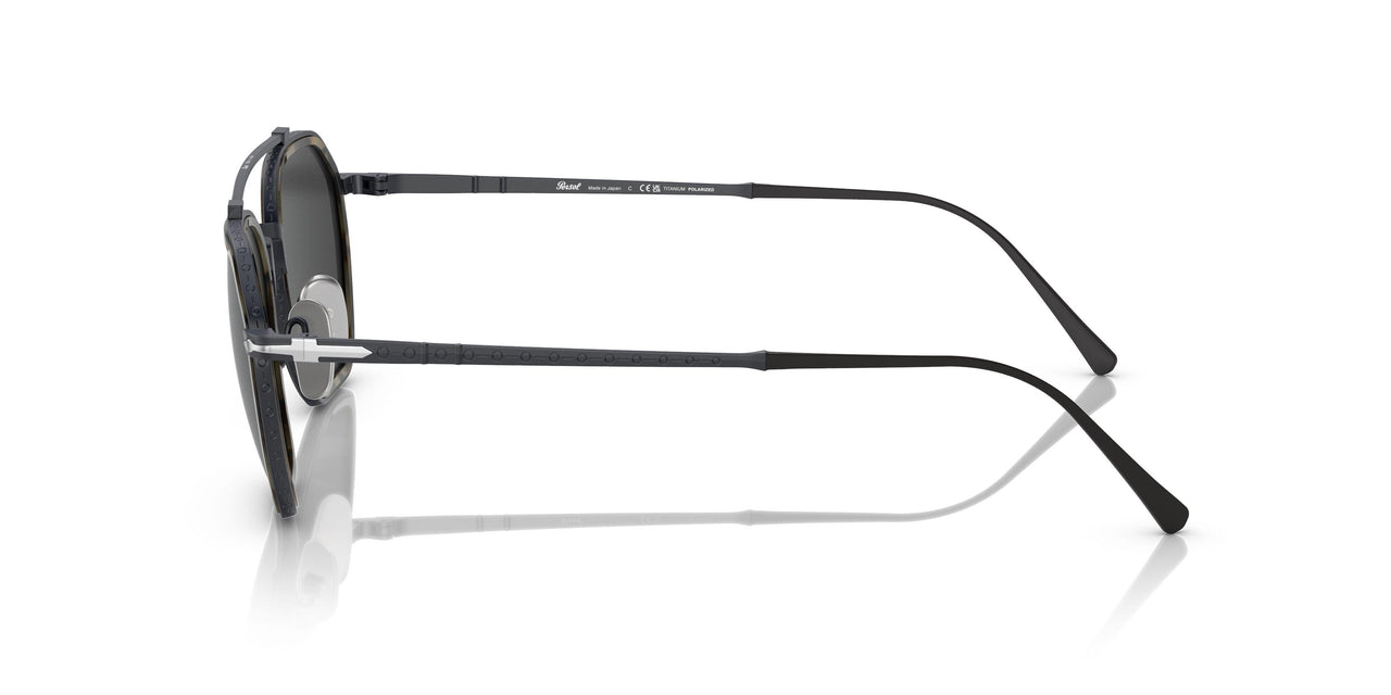 801548 - Black - Polar Black + Ar
