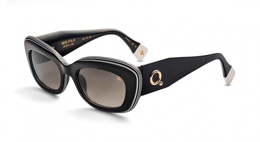 BK - Black