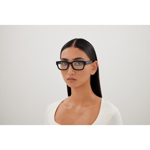 001 - Black - Transparent
