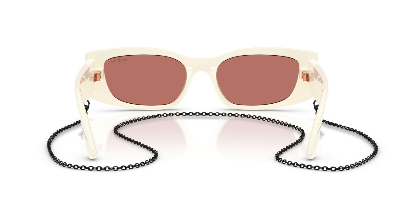 323975 - White - Red