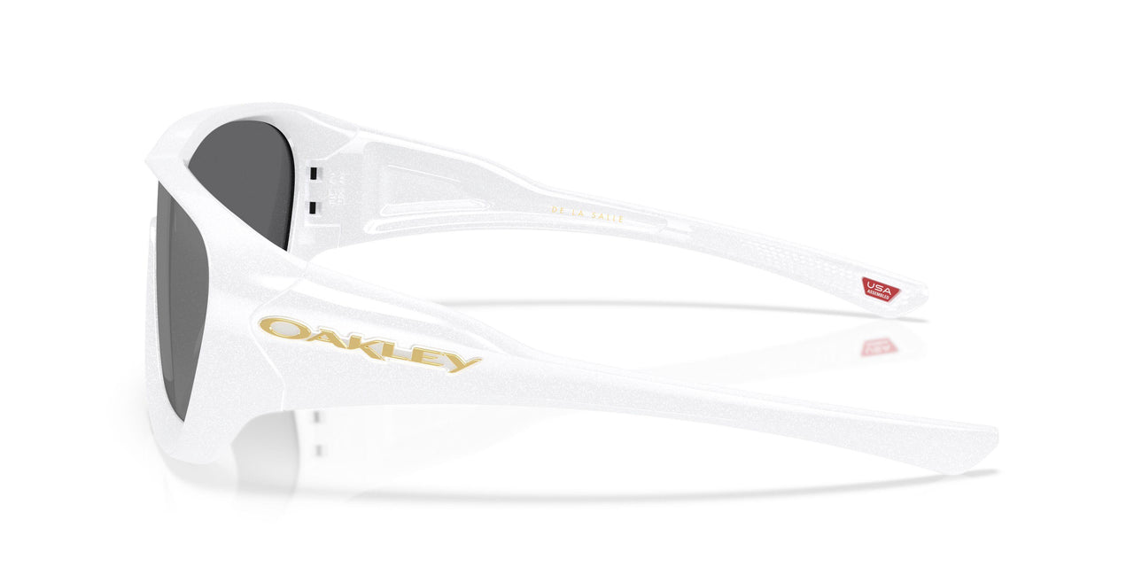 949302 - White - Prizm Black