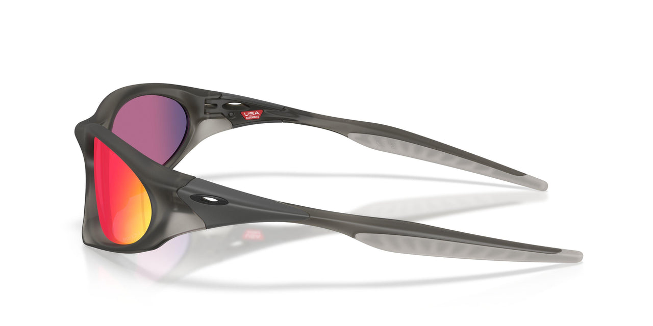 953905 - Grey - Prizm Road