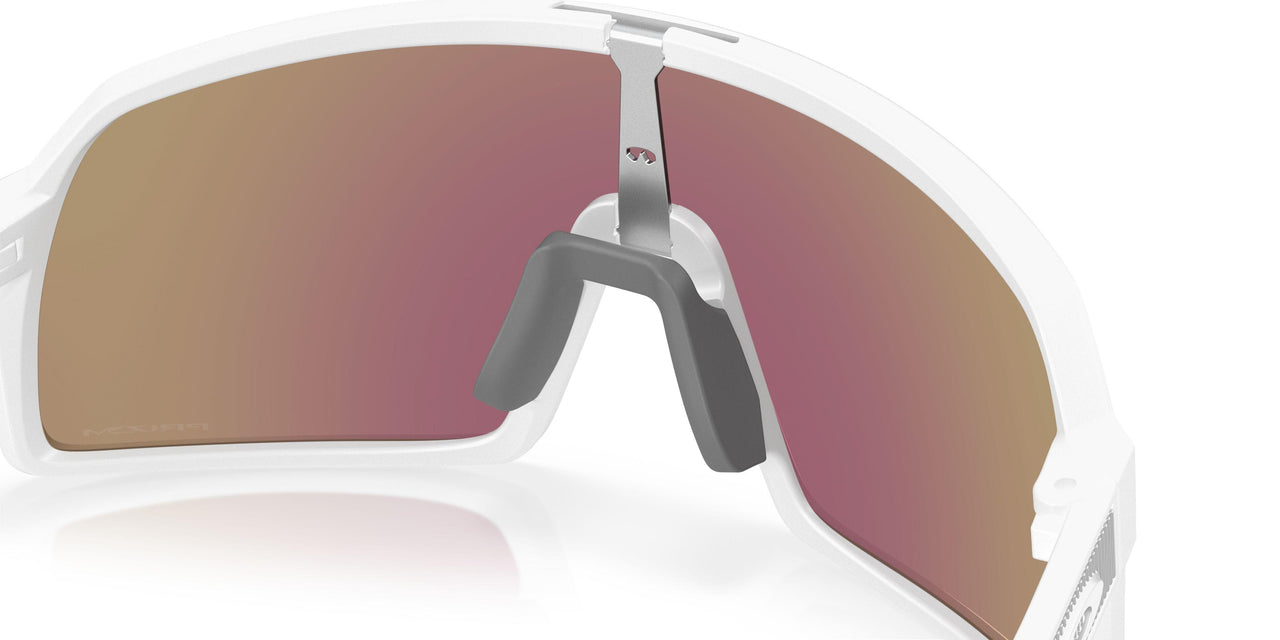 946215 - White - Prizm Sapphire
