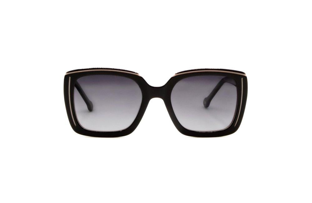 90 - DV0192. Black 5320