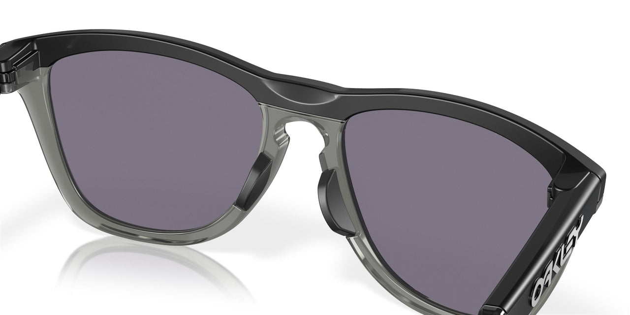 928907 - Black - Prizm Grey