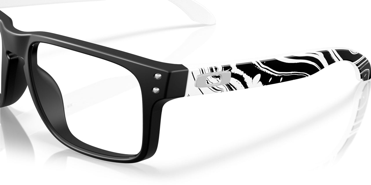 815615 - Black