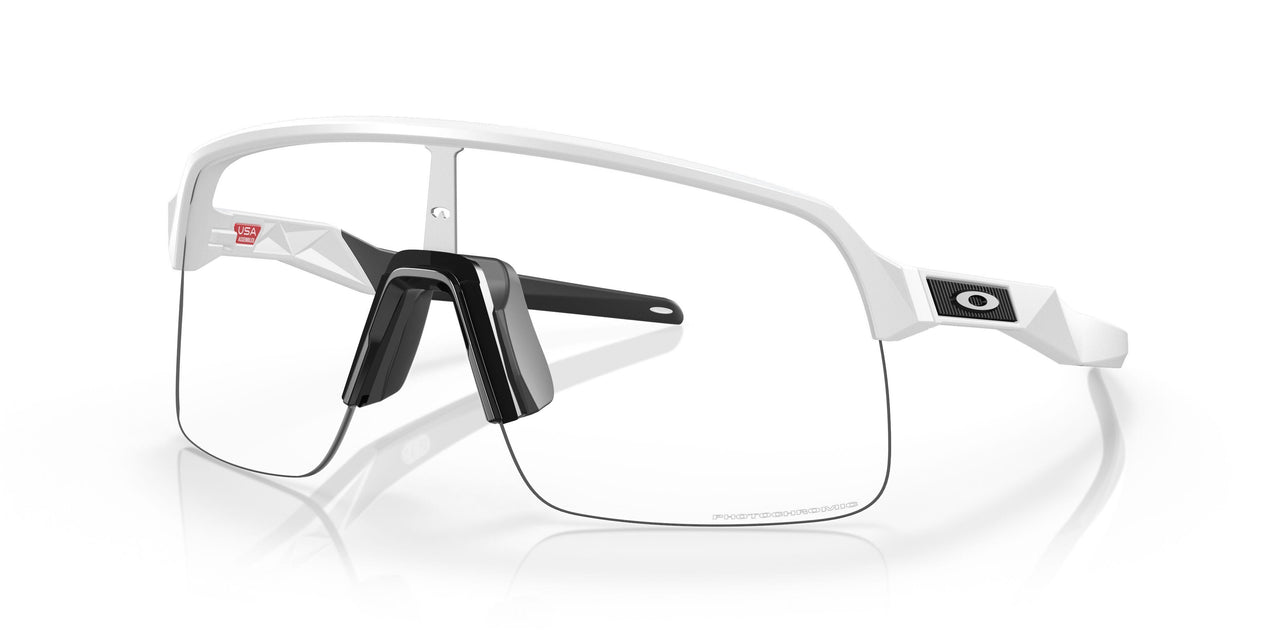 946319 - White - Clear Photochromic
