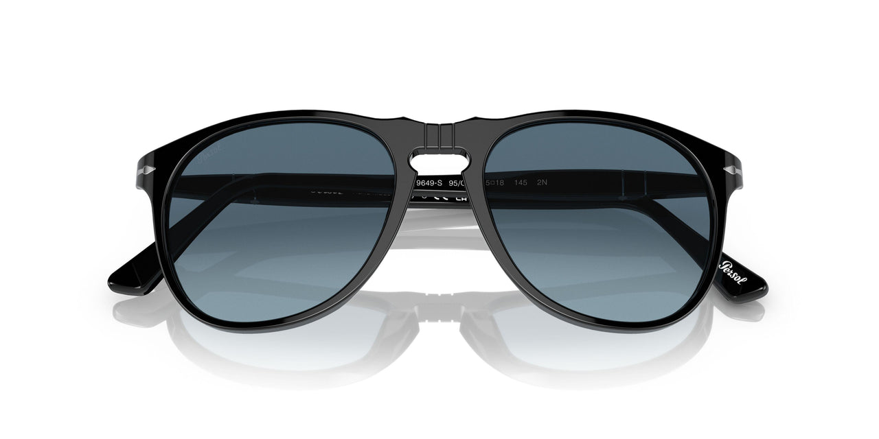 95/Q8 - Black - Azure Gradient
