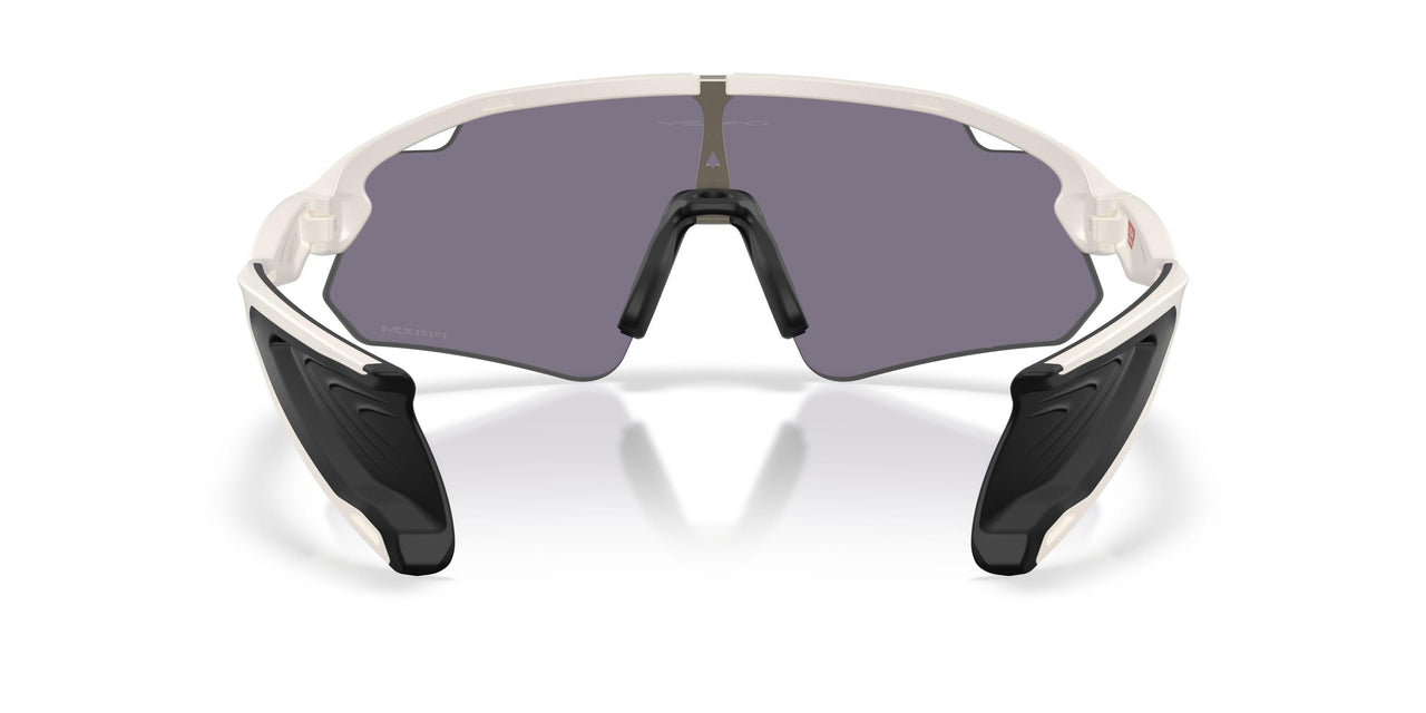 952505 - White - Prizm Grey