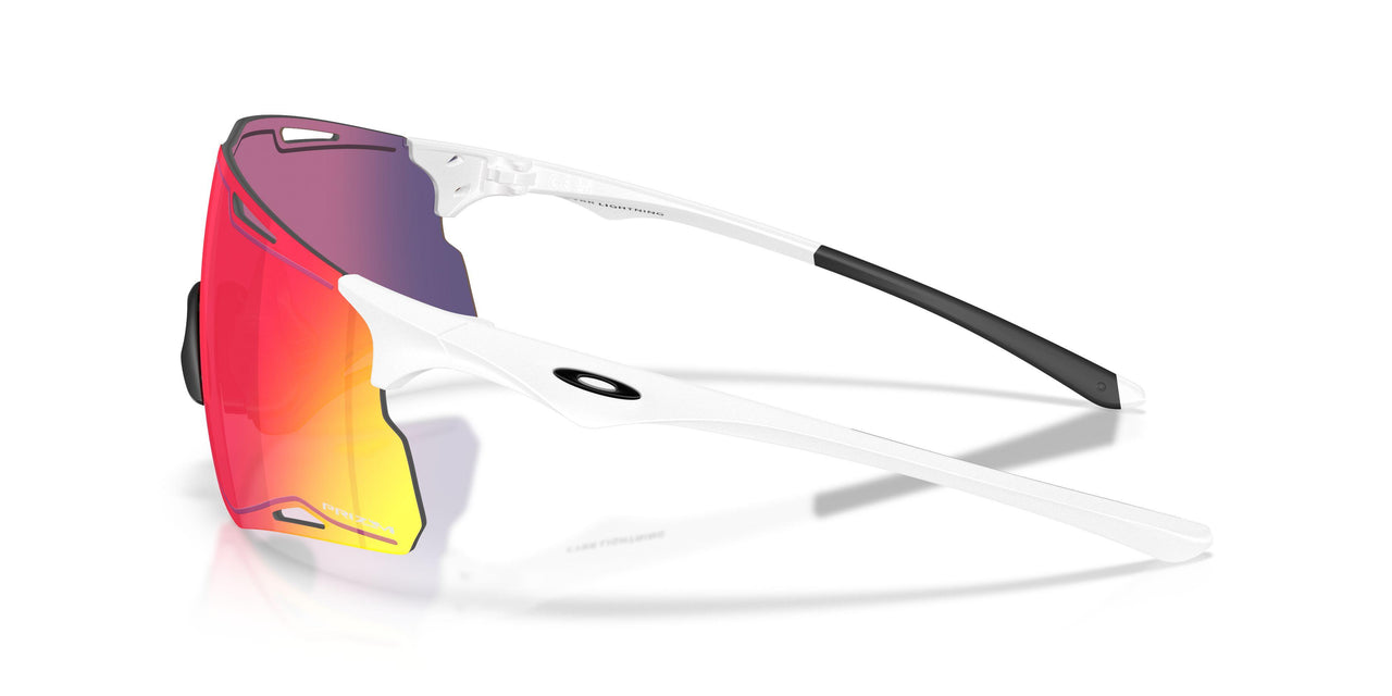 953804 - White - Prizm Road
