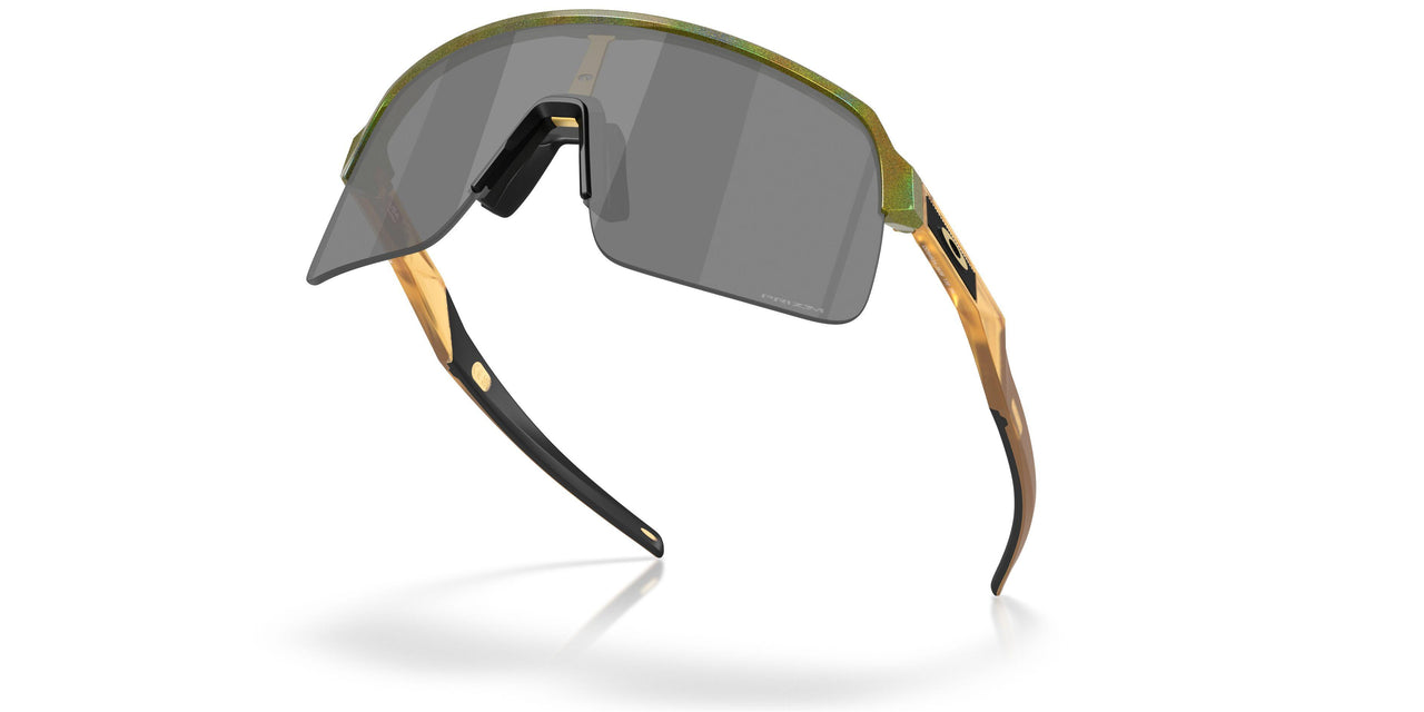 946336 - Green - Prizm Black