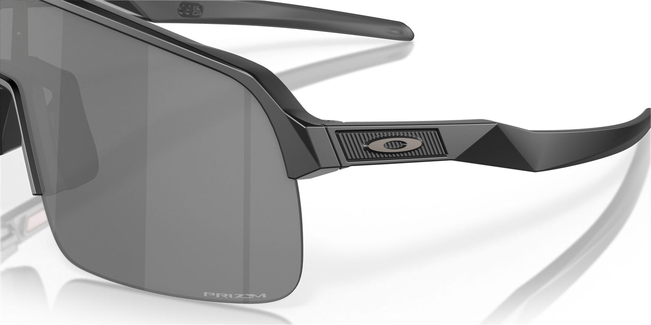 946305 - Black - Prizm Black