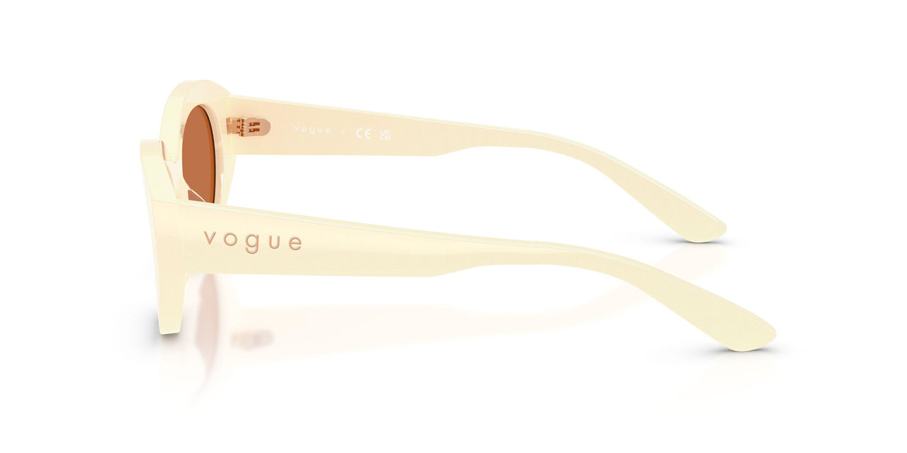 316773 - White - Brown