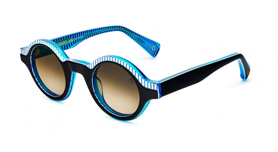BKBL - Black Blue